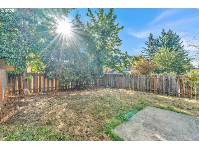 2278 Se 171ST Ave, Portland, OR 97233
