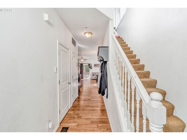 2278 Se 171ST Ave, Portland, OR 97233