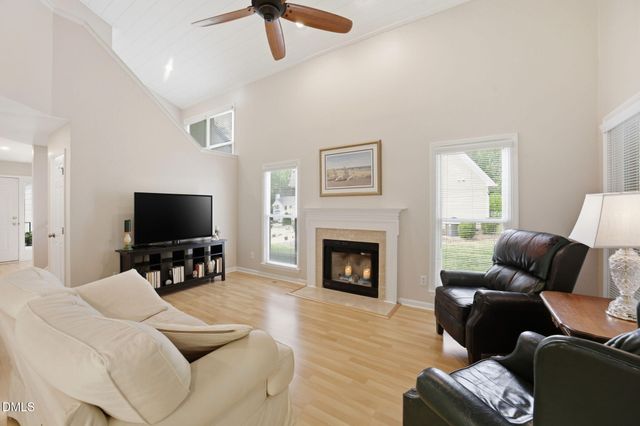 4901 Willowtree Lane, Clayton, NC 27520