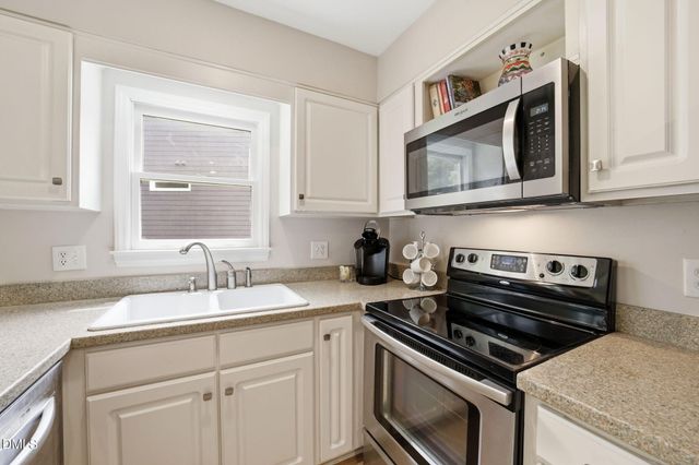 4901 Willowtree Lane, Clayton, NC 27520