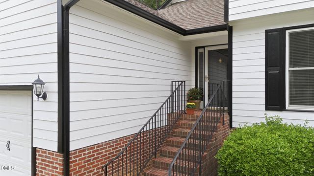 4901 Willowtree Lane, Clayton, NC 27520