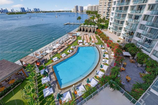 1100 West Ave 624, Miami Beach, FL 33139