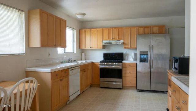 607 Calle Tulipan, Thousand Oaks, CA 91360