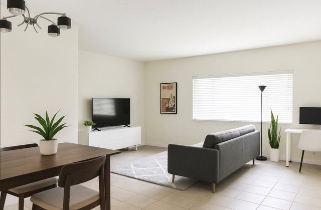 729 NE 16th Ave 729D, Fort Lauderdale, FL 33304