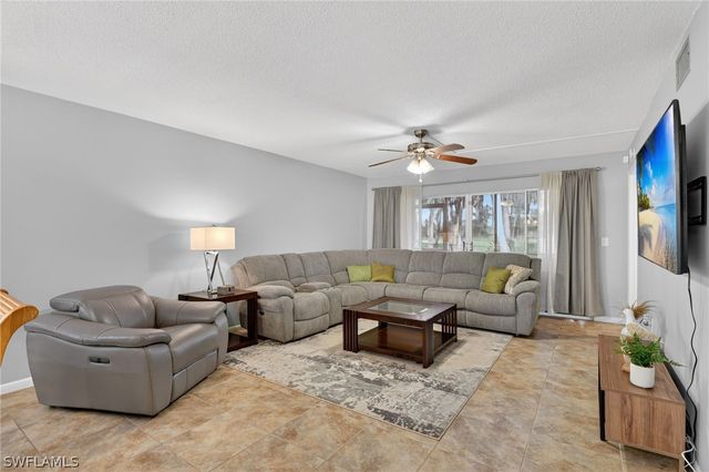 75 Saint Andrews BLVD A100, Naples, FL 34113