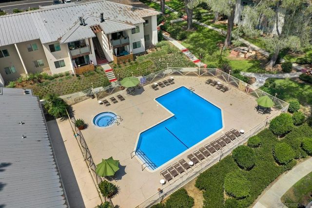 1650 S El Camino Real 102, Encinitas, CA 92024