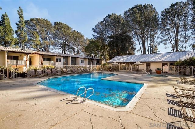 1650 S El Camino Real 102, Encinitas, CA 92024