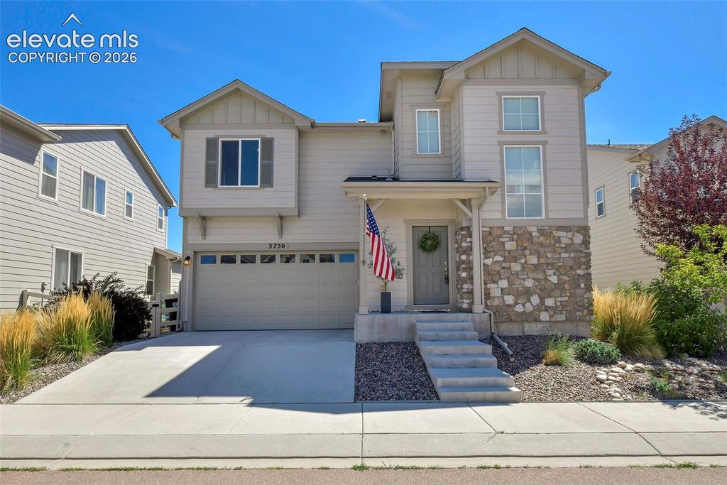 3750 Vineyard Circle, Colorado Springs, CO 80922 — exterior