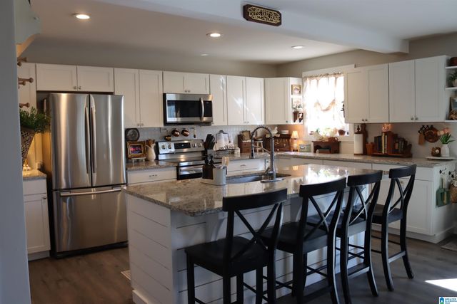 106 MINNESOTA AVENUE, Thorsby, AL 35171