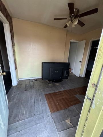 4710 Antha Street, Houston, TX 77016