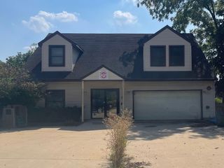 1203 Lisle Place, Lisle, IL 60532