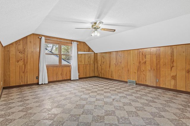 1244 Skillman Avenue W, Roseville, MN 55113