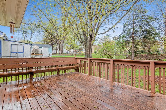 1244 Skillman Avenue W, Roseville, MN 55113