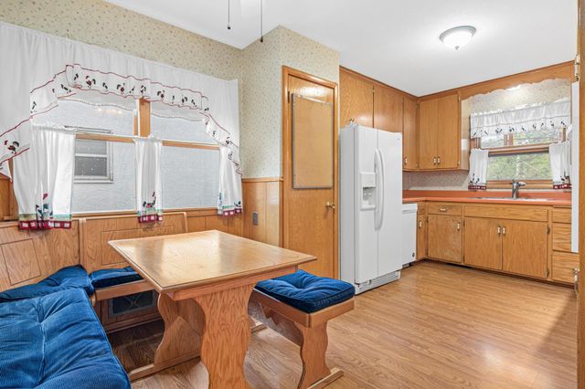 1244 Skillman Avenue W, Roseville, MN 55113