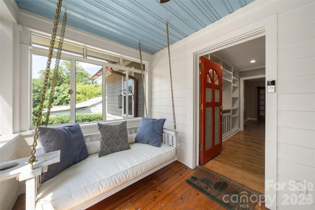 101 Olney Road, Asheville, NC 28806