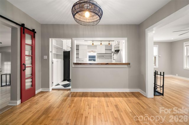 101 Olney Road, Asheville, NC 28806