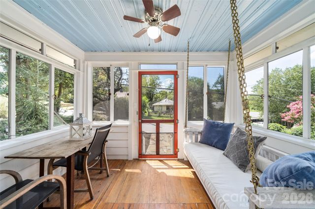 101 Olney Road, Asheville, NC 28806