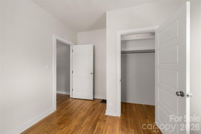 101 Olney Road, Asheville, NC 28806