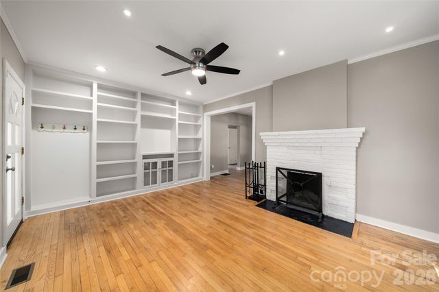 101 Olney Road, Asheville, NC 28806