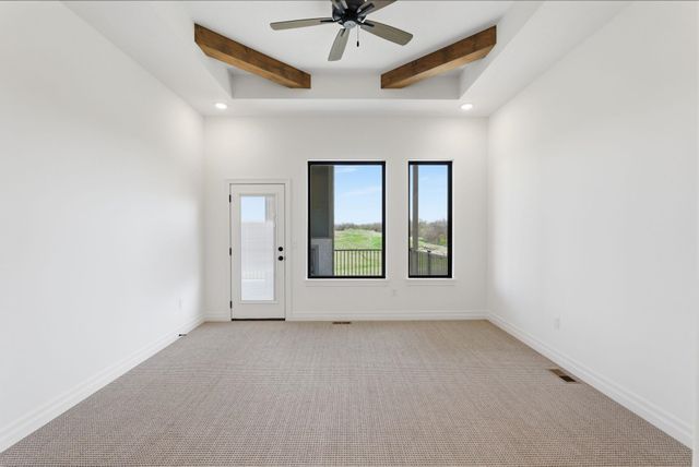 16705 W Hickory Ct, Goddard, KS 67052