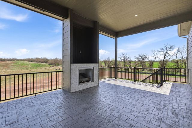 16705 W Hickory Ct, Goddard, KS 67052