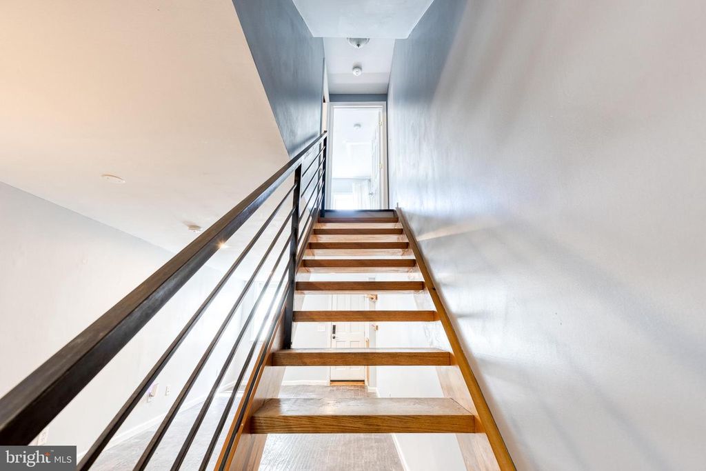 Image 20 of property listing at 302 S DUNCAN ST, Baltimore, MD 21231