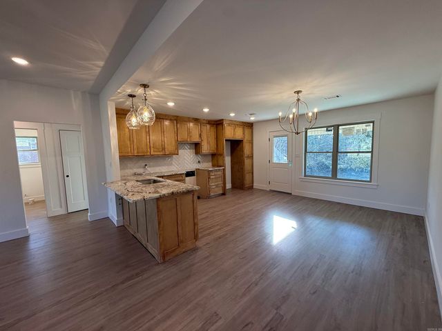 63 Wilhelmina Cove, Conway, AR 72032