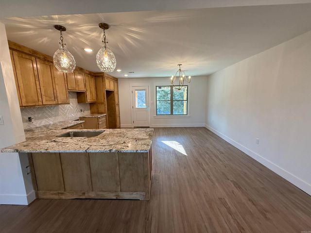 63 Wilhelmina Cove, Conway, AR 72032