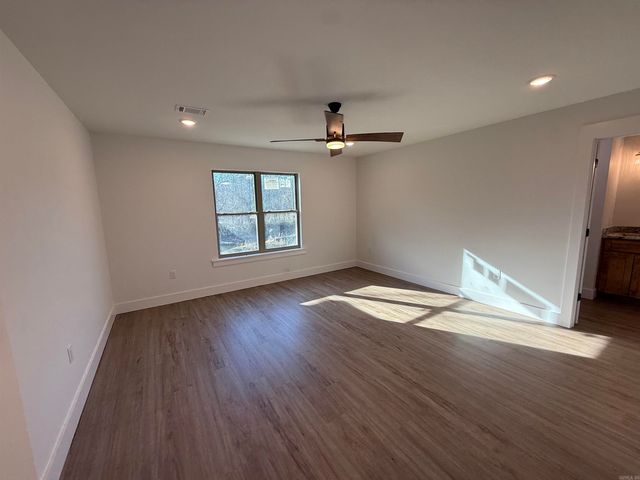 63 Wilhelmina Cove, Conway, AR 72032