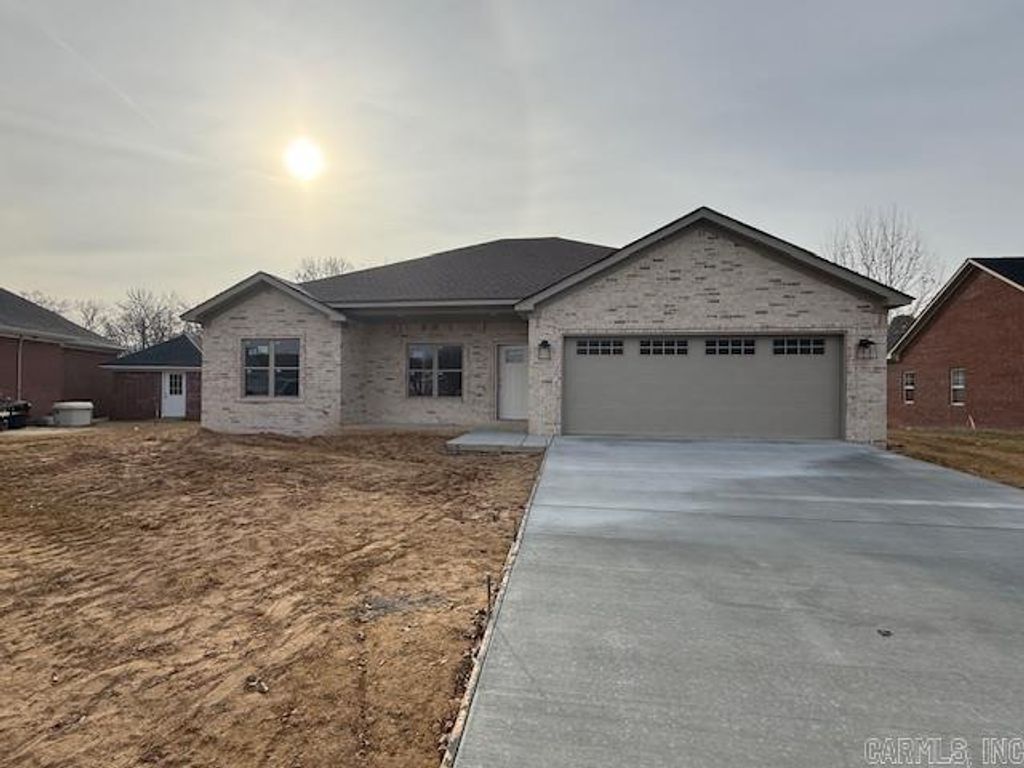 63 Wilhelmina Cove, Conway, AR 72032