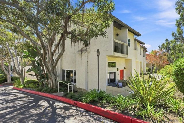 3982 La Jolla Village Dr, La Jolla, CA 92037