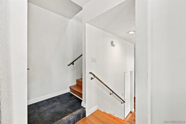 3982 La Jolla Village Dr, La Jolla, CA 92037