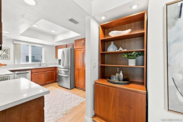 3982 La Jolla Village Dr, La Jolla, CA 92037