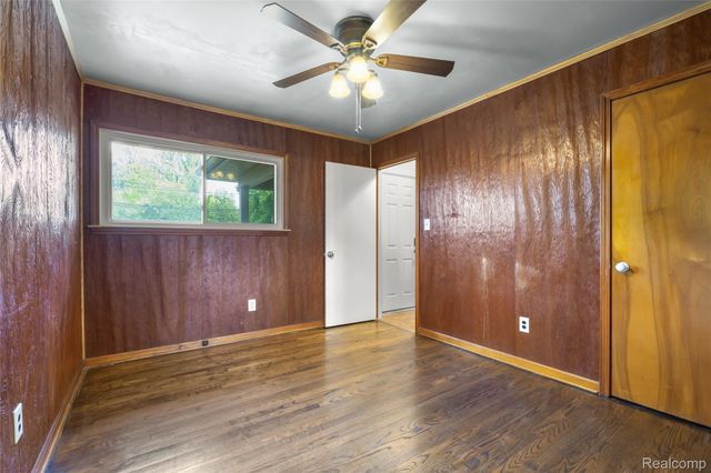 27230 W 6 Mile Road, Redford Charter Township, MI 48240