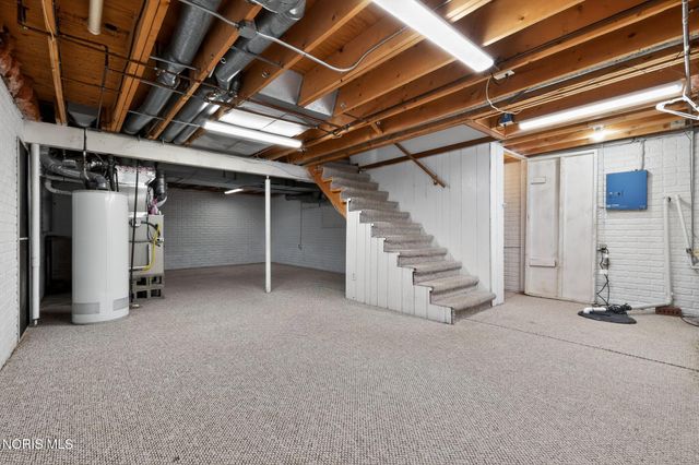 7028 Shooters Hill Road, Toledo, OH 43617