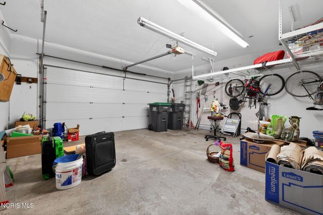 7028 Shooters Hill Road, Toledo, OH 43617