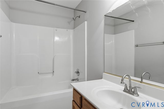 3529 Pease Rd, Chesterfield, VA 23112