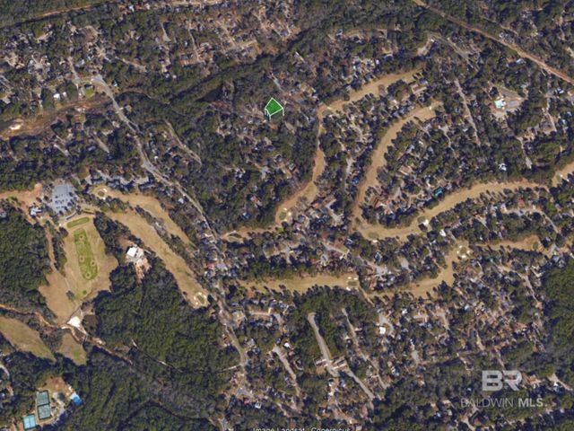 106 Kentwood Drive, Daphne, AL 36526