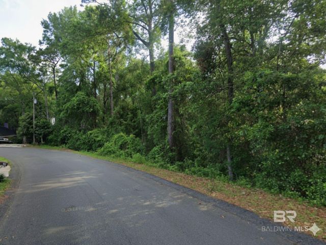 106 Kentwood Drive, Daphne, AL 36526