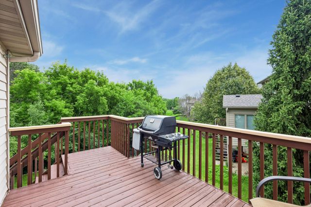 9257 Shetland Road, Eden Prairie, MN 55347