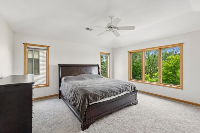 9257 Shetland Road, Eden Prairie, MN 55347