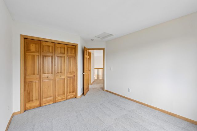 9257 Shetland Road, Eden Prairie, MN 55347