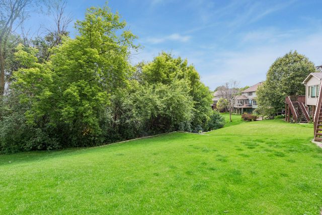 9257 Shetland Road, Eden Prairie, MN 55347