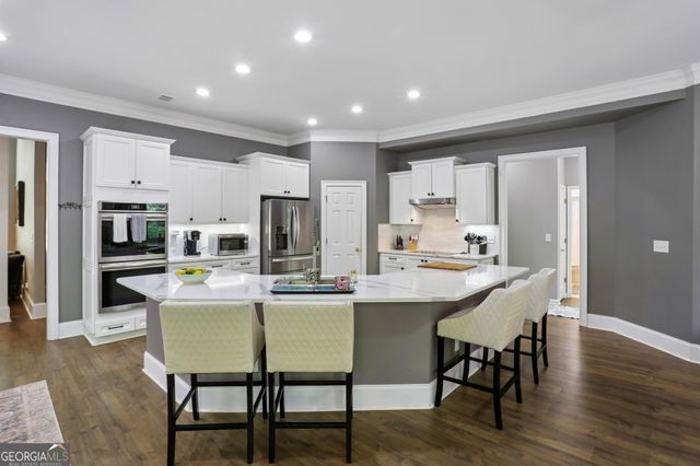 4061 Copper Creek Way, Buford, GA 30519