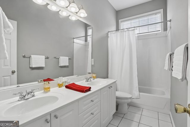 4061 Copper Creek Way, Buford, GA 30519
