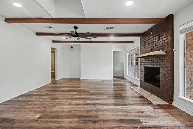 722 Seaway Drive, Seabrook, TX 77586