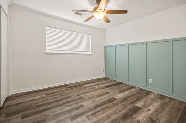 722 Seaway Drive, Seabrook, TX 77586