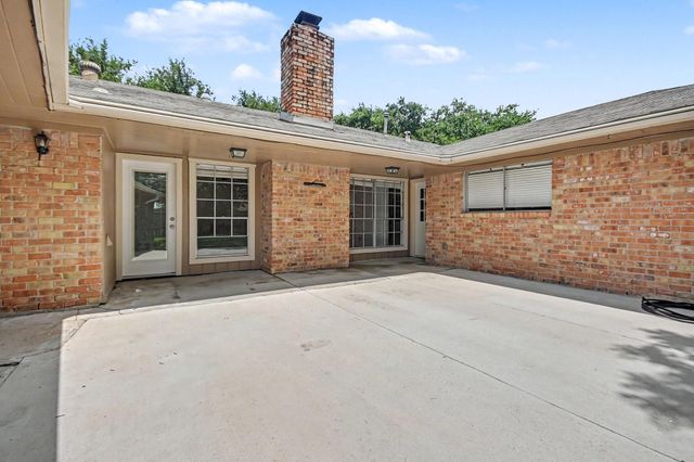 722 Seaway Drive, Seabrook, TX 77586