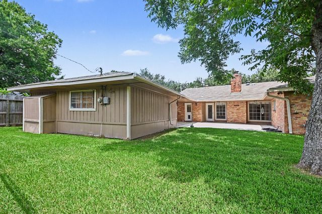 722 Seaway Drive, Seabrook, TX 77586