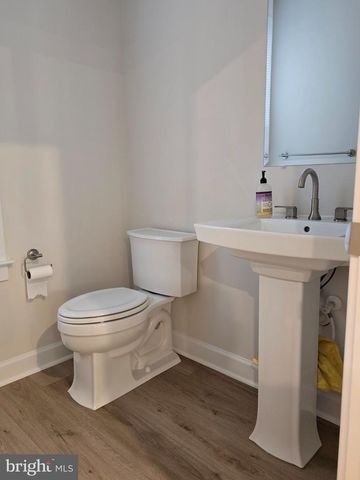 5313 8TH RD S, Arlington, VA 22204